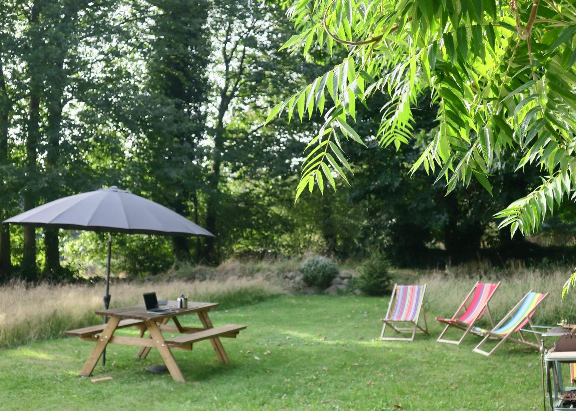 Une Maison A La Campagne Saint-Mars-sur-la-Futaie Extérieur photo